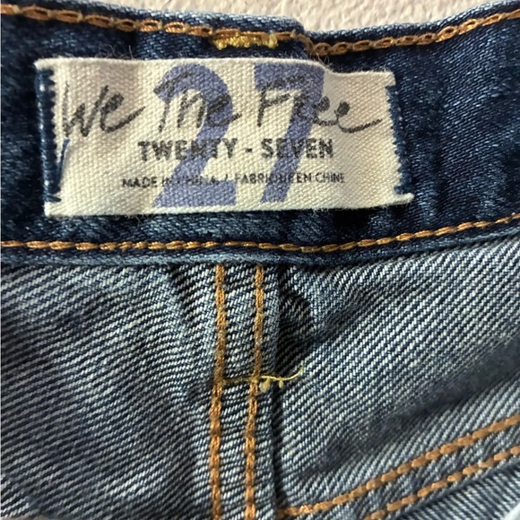 We The Free Distressed Denim Shorts 27 - Picture 9 of 14